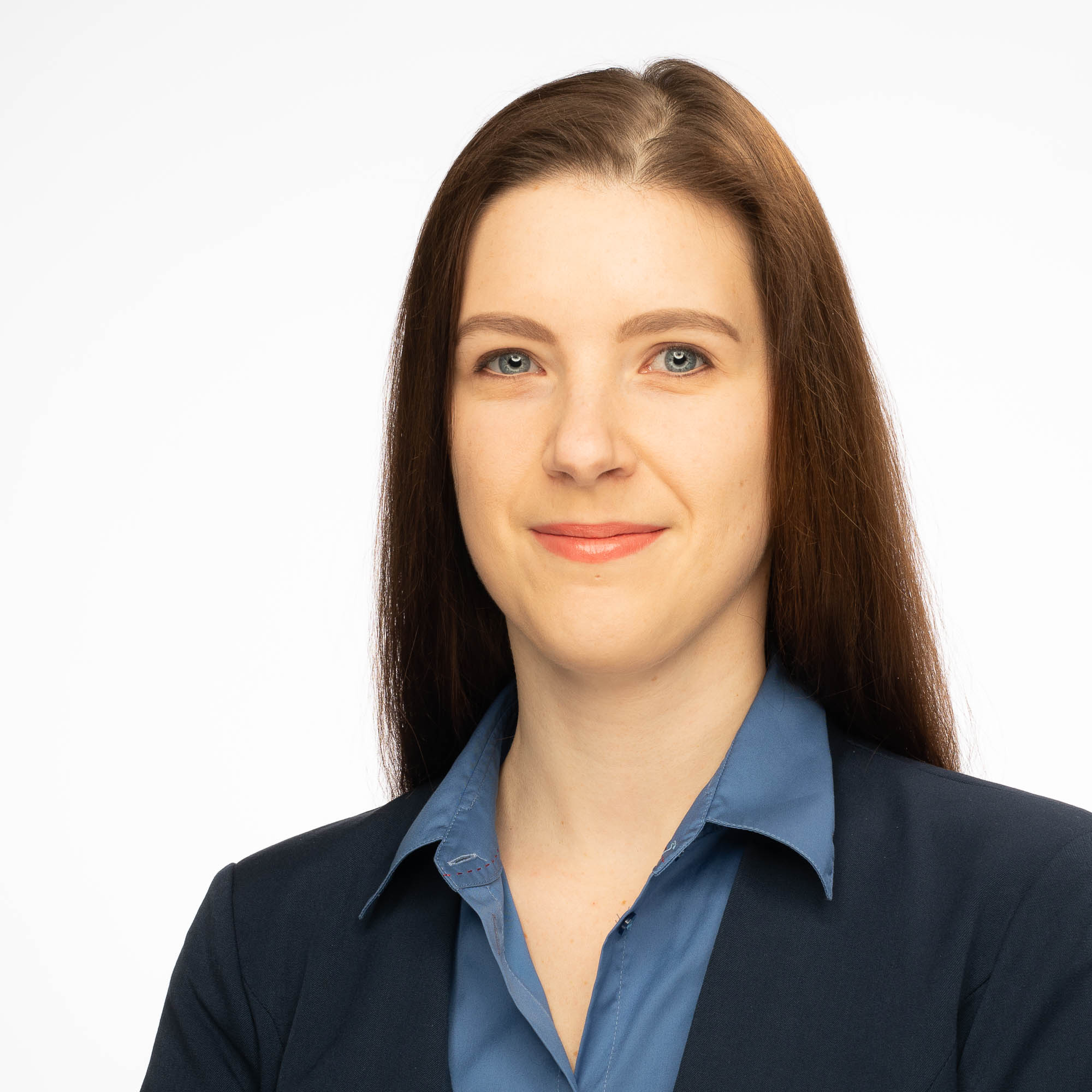 Export x3 Headshots Romina 202000974 Capture 2